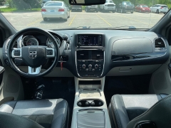 Used 2018 Dodge Grand Caravan 4d Wagon SXT at EZ Car Connection near Frankfort, KY