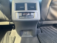 Used 2018 Volkswagen Atlas 3.6L V6 SE w/Technology FWD at EZ Car Connection near Frankfort, KY
