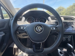 Used 2021 Volkswagen Tiguan 2.0T SE FWD at EZ Car Connection near Frankfort, KY