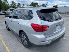 Used 2017 Nissan Pathfinder 4d SUV 4WD S at The Car Coach near Frankfort, KY