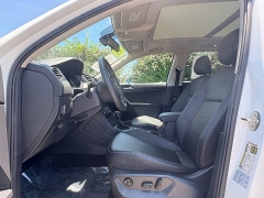 Used 2021 Volkswagen Tiguan 2.0T SE FWD at EZ Car Connection near Frankfort, KY