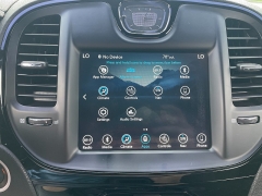 Used 2019 Chrysler 300 4d Sedan RWD S V8 at EZ Car Connection near Frankfort, KY