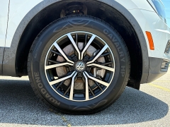 Used 2021 Volkswagen Tiguan 2.0T SE FWD at EZ Car Connection near Frankfort, KY