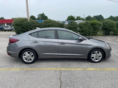 Used 2020 Hyundai Elantra 4d Sedan SEL at The Car Coach near Frankfort, KY