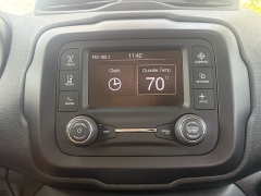 Used 2018 Jeep Renegade 4d SUV 4WD Sport at EZ Car Connection near Frankfort, KY