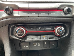 Used 2019 Hyundai Veloster 3d Hatchback 2.0L Premium at EZ Car Connection near Frankfort, KY