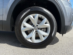 Used 2018 Volkswagen Atlas 3.6L V6 SE w/Technology FWD at EZ Car Connection near Frankfort, KY
