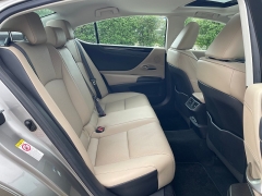 Used 2019 Lexus ES ES 350 FWD at The Car Coach near Frankfort, KY