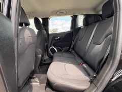 Used 2018 Jeep Renegade 4d SUV 4WD Sport at EZ Car Connection near Frankfort, KY