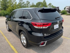 Used 2017 Toyota Highlander 4d SUV FWD Limited at EZ Car Connection near Frankfort, KY