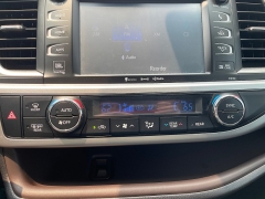Used 2017 Toyota Highlander 4d SUV FWD Limited at EZ Car Connection near Frankfort, KY