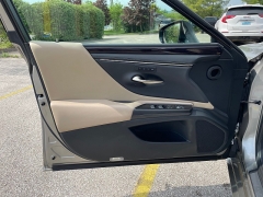 Used 2019 Lexus ES ES 350 FWD at The Car Coach near Frankfort, KY