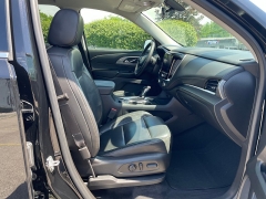 Used 2021 Chevrolet Traverse FWD 4dr LT Leather at The Car Coach near Frankfort, KY