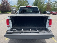 Used 2014 Nissan Titan 4WD Crew Cab SV at EZ Car Connection near Frankfort, KY
