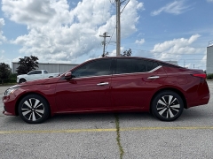 Used 2022 Nissan Altima 2.5 SL AWD Sedan at EZ Car Connection near Frankfort, KY