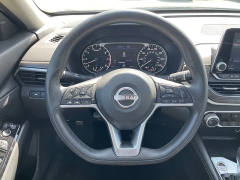 Used 2023 Nissan Altima 2.5 SV Sedan at The Car Coach near Frankfort, KY