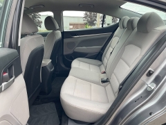 Used 2020 Hyundai Elantra 4d Sedan SEL at The Car Coach near Frankfort, KY