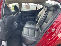 Used 2022 Nissan Altima 2.5 SL AWD Sedan at EZ Car Connection near Frankfort, KY