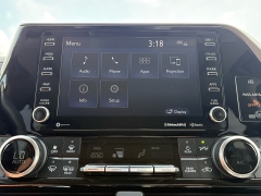 Used 2021 Toyota Highlander XLE AWD at EZ Car Connection near Frankfort, KY