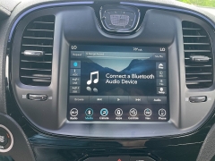 Used 2019 Chrysler 300 4d Sedan RWD S V8 at EZ Car Connection near Frankfort, KY