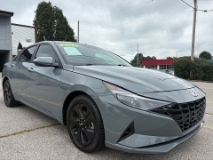 Used 2023 Hyundai Elantra SEL IVT at The Car Coach near Frankfort, KY