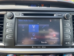 Used 2019 Toyota Highlander 4d SUV AWD XLE at The Car Coach near Frankfort, KY