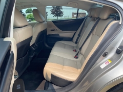 Used 2019 Lexus ES ES 350 FWD at EZ Car Connection near Frankfort, KY