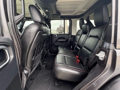 Used 2018 Jeep Wrangler Unlimited 4d SUV 4WD Rubicon at The Car Coach near Frankfort, KY