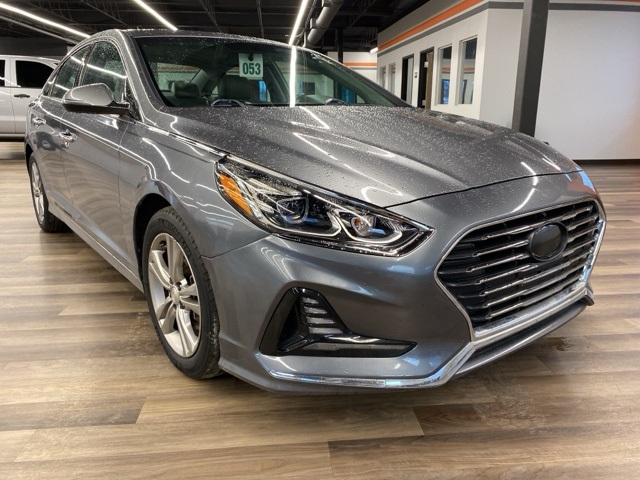 Used 2018  Hyundai Sonata 4d Sedan Limited 2.4L at My Town Truck and RV near South Point, OH