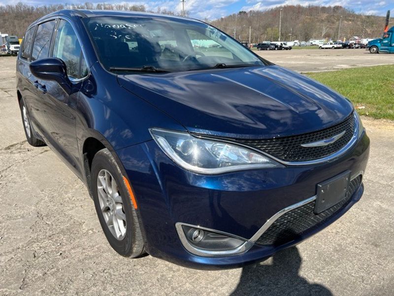 Used 2021  Chrysler Pacifica Touring FWD at My Town Truck and RV near South Point, OH