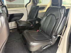 Used 2024  Chrysler Pacifica Touring L FWD at J & J Autoplex near Garden City&comma; KS