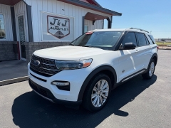  2021 Ford Explorer King Ranch 4WD at J & J Autoplex near Garden City&comma; KS
