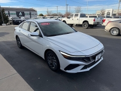 Used 2024  Hyundai Elantra SEL IVT at J & J Autoplex near Garden City&comma; KS