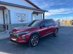 Used 2025  Chevrolet Trax FWD 4dr 2RS at J & J Autoplex near Garden City&comma; KS