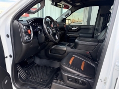 Used 2021  GMC Sierra 1500 4WD Crew Cab 147" AT4 at J & J Autoplex near Garden City&comma; KS