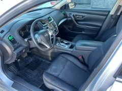 Used 2017  Nissan Altima 2.5 SV Sedan at J & J Autoplex near Garden City, KS