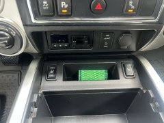 Used 2017  Nissan Titan 4x4 Crew Cab SV at J & J Autoplex near Garden City&comma; KS