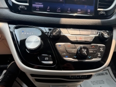 Used 2024  Chrysler Pacifica Touring L FWD at J & J Autoplex near Garden City&comma; KS