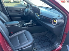 Used 2025  Chevrolet Trax FWD 4dr 2RS at J & J Autoplex near Garden City&comma; KS