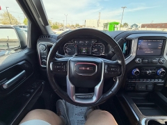 Used 2021  GMC Sierra 1500 4WD Crew Cab 147" Elevation w&sol;3SB at J & J Autoplex near Garden City&comma; KS