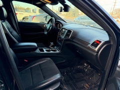 Used 2018  Jeep Grand Cherokee Altitude 4x2 &ast;Ltd Avail&ast; at J & J Autoplex near Garden City&comma; KS