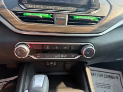 Used 2025  Nissan Altima SV FWD at J & J Autoplex near Garden City&comma; KS