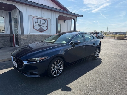 Used 2020 Mazda Mazda3 4d Sedan AWD Premium at J & J Autoplex near Garden City, Kansas