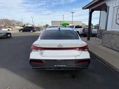 Used 2024  Hyundai Elantra SEL IVT at J & J Autoplex near Garden City&comma; KS