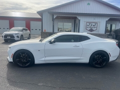Used 2017  Chevrolet Camaro 2d Coupe LT2 V6 at J & J Autoplex near Garden City&comma; KS