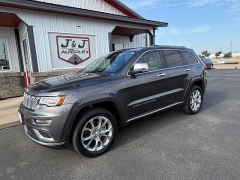  2019 Jeep Grand Cherokee 4d SUV 4WD Summit V8 at J & J Autoplex near Garden City&comma; KS