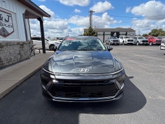 Used 2025  Hyundai Sonata SEL FWD at J & J Autoplex near Garden City&comma; KS