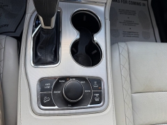 Used 2019  Jeep Grand Cherokee 4d SUV 4WD Summit V8 at J & J Autoplex near Garden City&comma; KS