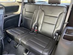 Used 2023  GMC Acadia FWD 4dr SLT at J & J Autoplex near Garden City&comma; KS