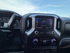 Used 2021  GMC Sierra 1500 4WD Crew Cab 147" Elevation w&sol;3SB at J & J Autoplex near Garden City&comma; KS